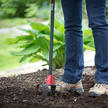 Garden claw