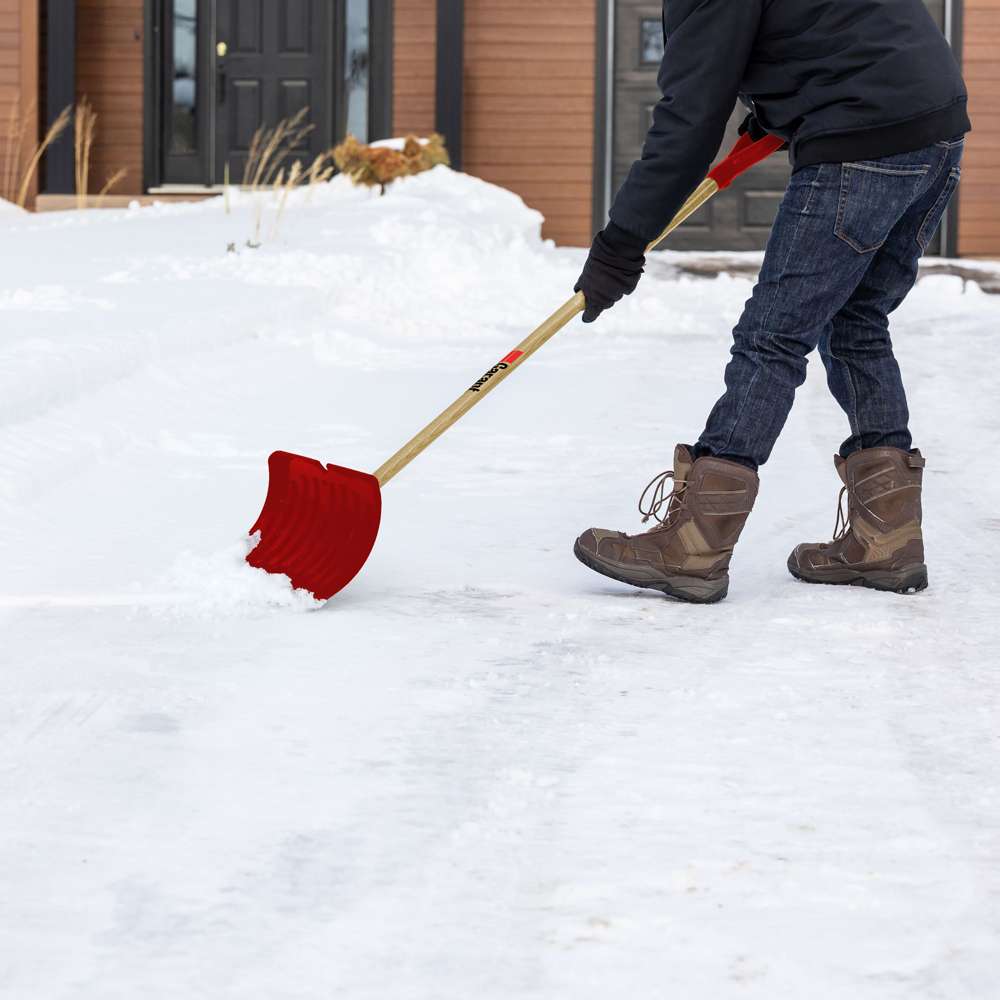 Snow pusher, 21" poly blade,