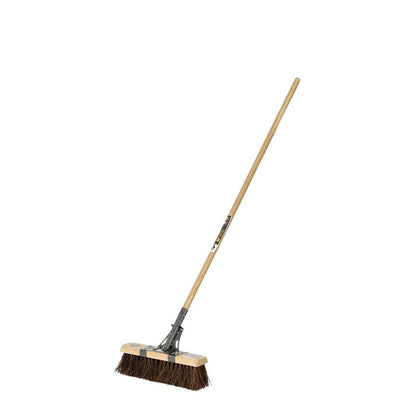 Street/stable broom 16", palmyra, wood hdle